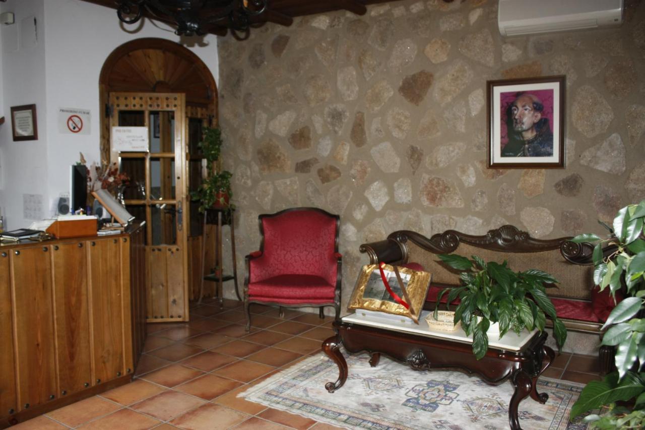 Hotel Rural El Convento Valencia de Alcántara Esterno foto