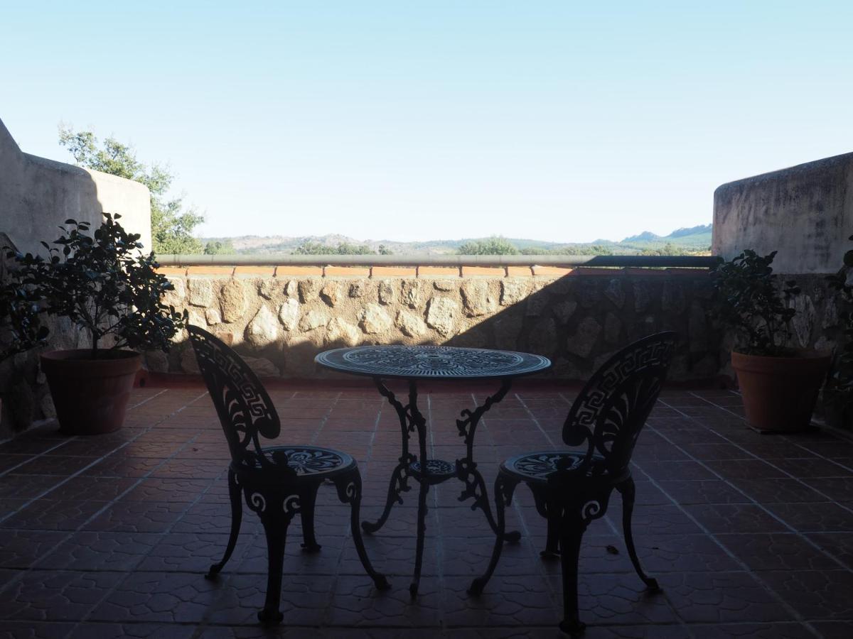 Hotel Rural El Convento Valencia de Alcántara Esterno foto
